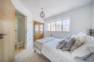 Photo 19- click for photo gallery